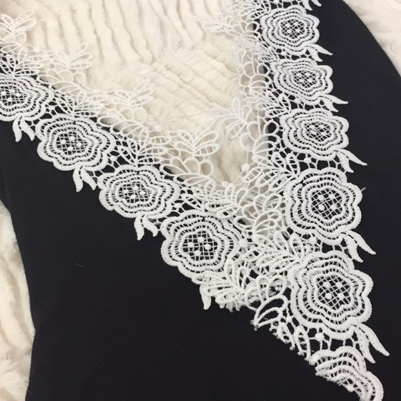 Black Deep-V Cut Bodysuit White Accent Size S - Picture 2 of 8